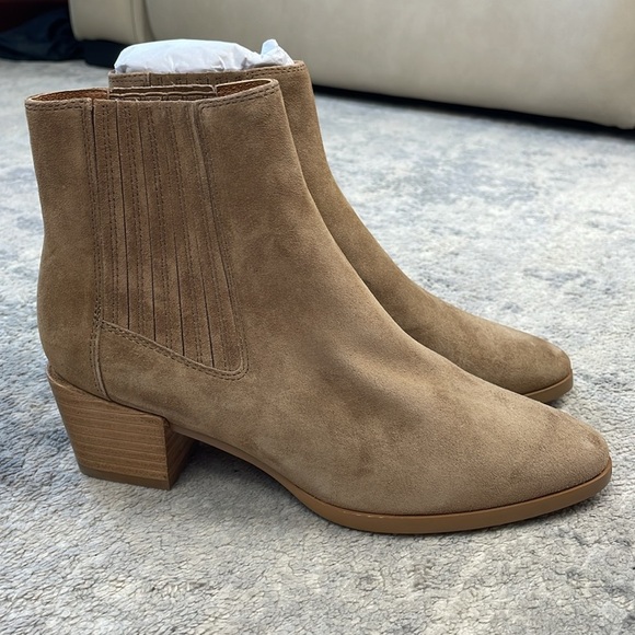 New Rag & Bone Rover Block Heel Chelsea Booties Ankle Boots Suede Tan Sz 35 - Picture 6 of 14
